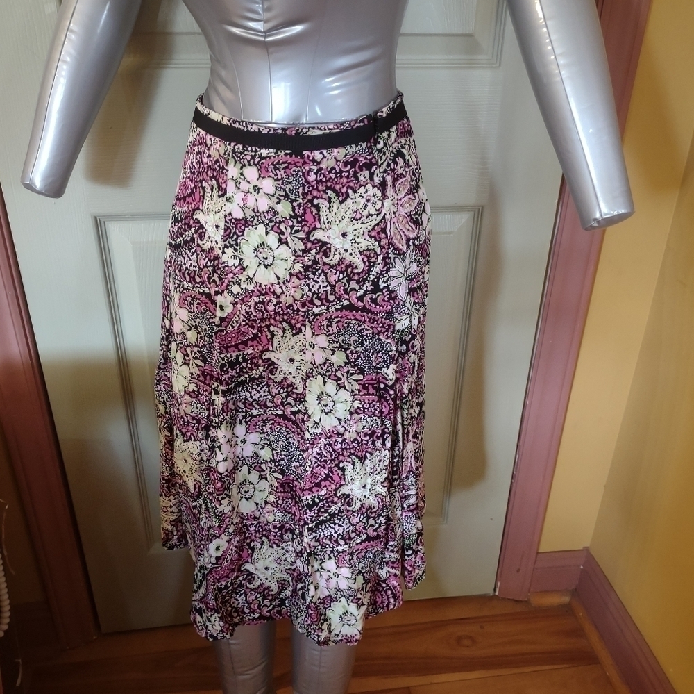 Christopher & banks woman size 16p skirt floral